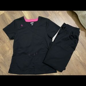 Scrubstar black top and bottom set